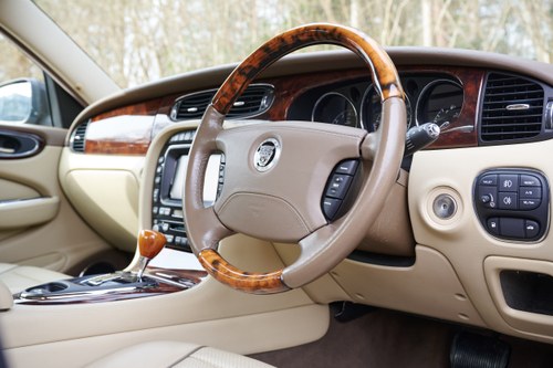 2007 Jaguar XJ8 X358 Executive For Sale (picture 26 of 161)