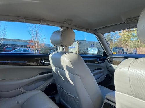 RESERVE LOWERED - 1999 Jaguar XJR 4.0 V8 Supercharged Te koop (foto 28 van 98)