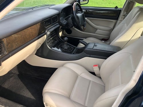 1995 Jaguar XJR Manual (X300) Te koop (foto 23 van 103)