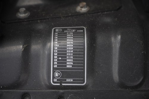 1998 Jaguar XJR For Sale (picture 146 of 172)