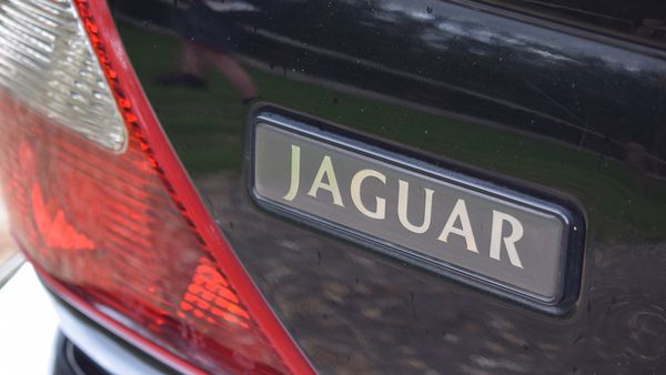 NO RESERVE - 1998 Jaguar XJR Supercharged For Sale (picture :index of 102)