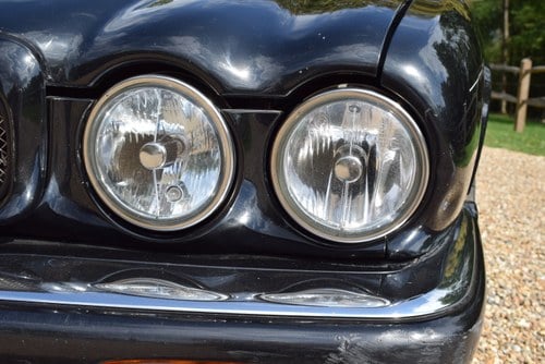 NO RESERVE - 1998 Jaguar XJR Supercharged In vendita (immagine 85 di 145)