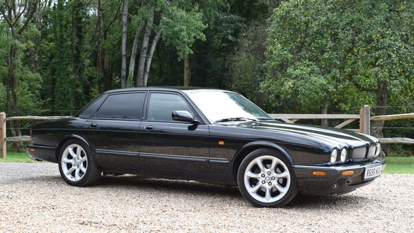 NO RESERVE - 1998 Jaguar XJR Supercharged For Sale (picture :index of 3)