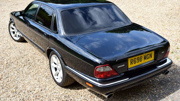 NO RESERVE - 1998 Jaguar XJR Supercharged For Sale (picture :index of 10)