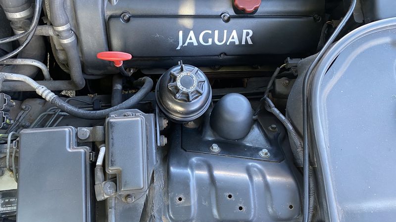 1999 Jaguar XJR 4.0 For Sale (picture :index of 165)