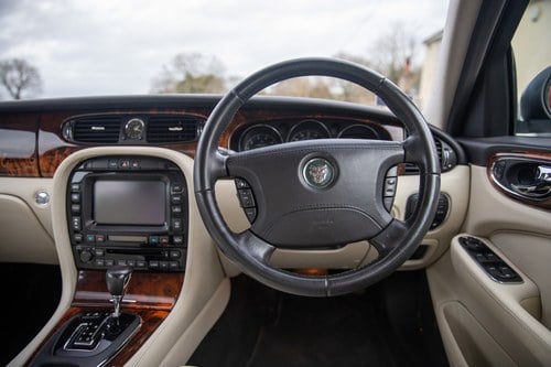 2003 Jaguar XJR-8 In vendita (immagine 31 di 160)