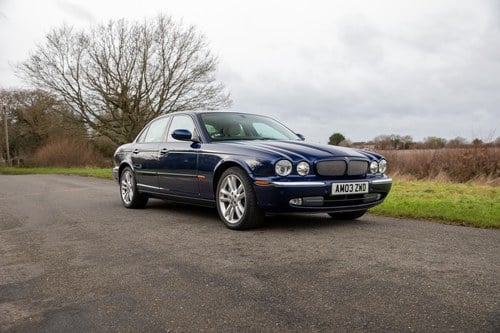 2003 Jaguar XJR-8 In vendita (immagine 2 di 160)