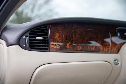 2003 Jaguar XJR-8 In vendita (immagine 61 di 160)