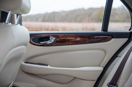 2003 Jaguar XJR-8 In vendita (immagine 78 di 160)