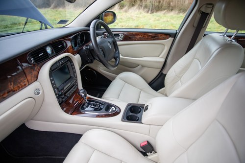 2003 Jaguar XJR-8 In vendita (immagine 65 di 160)