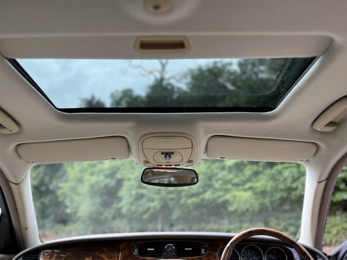 2005 Jaguar XJR For Sale (picture 72 of 140)