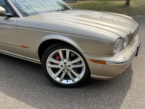 2005 Jaguar XJR For Sale (picture 98 of 140)