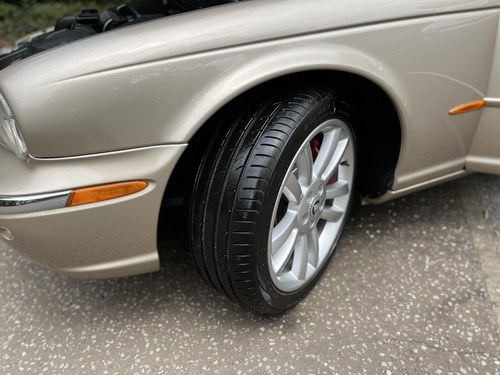 2005 Jaguar XJR For Sale (picture 96 of 140)
