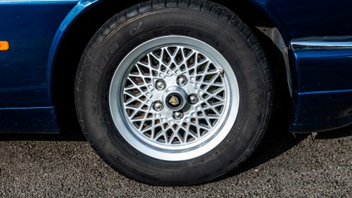 1995 Jaguar XJS 4.0 Celebration Convertible In vendita (immagine 13 di 197)