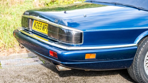 1995 Jaguar XJS 4.0 Celebration Convertible In vendita (immagine 69 di 197)