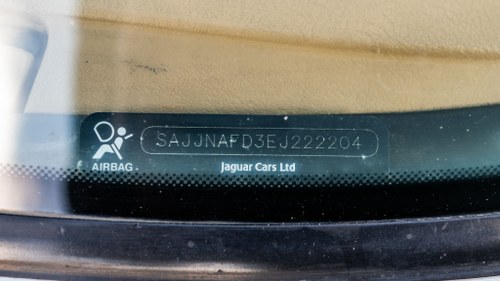 1995 Jaguar XJS 4.0 Celebration Convertible In vendita (immagine 61 di 197)