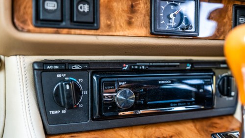 1995 Jaguar XJS 4.0 Celebration Convertible In vendita (immagine 26 di 197)