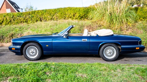 1995 Jaguar XJS 4.0 Celebration Convertible In vendita (immagine 2 di 197)