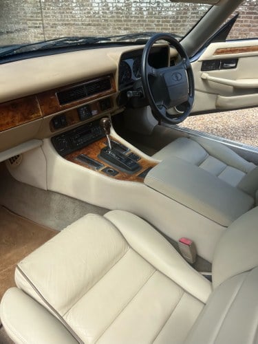 1995 Jaguar XJS V12 à vendre (picture 15 of 77)