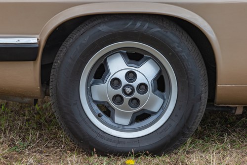 1984 Jaguar XJ-SC 3.6 ‘Burberry’ Special Edition Te koop (foto 39 van 274)