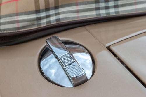 1984 Jaguar XJ-SC 3.6 ‘Burberry’ Special Edition Te koop (foto 116 van 274)