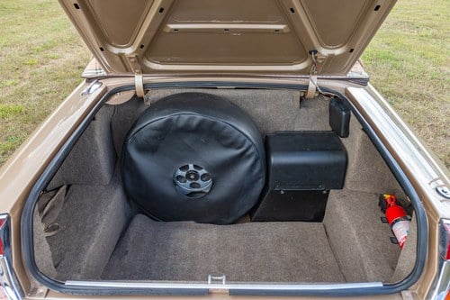 1984 Jaguar XJ-SC 3.6 ‘Burberry’ Special Edition Te koop (foto 103 van 274)