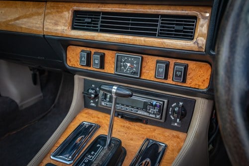 1984 Jaguar XJ-SC 3.6 ‘Burberry’ Special Edition Te koop (foto 74 van 274)
