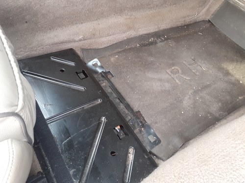 1996 Jaguar XJS Celebration 4.0 Coupe auto For Sale (picture 27 of 113)