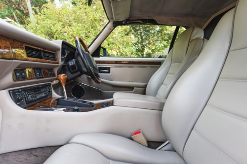 1996 Jaguar XJS Celebration Te koop (foto 40 van 117)