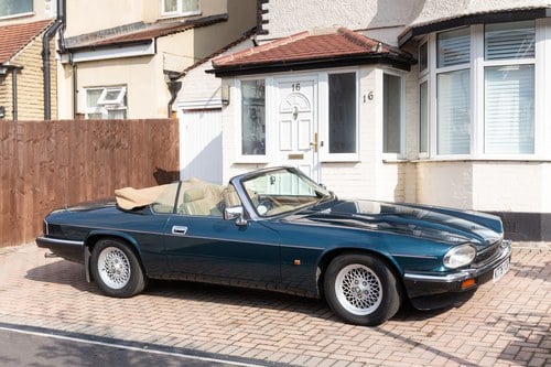1993 Jaguar XJS Convertible For Sale (picture 1 of 162)