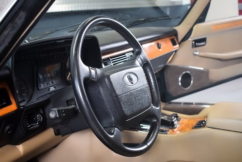 NO RESERVE - 1991 Jaguar XJS Convertible V12 - LHD zum Verkauf (Bild 46 von 95)