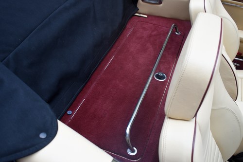 1989 Jaguar XJS Convertible In vendita (immagine 46 di 131)