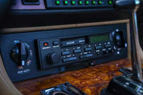 1989 Jaguar XJS 5.3 Convertible In vendita (immagine 42 di 246)