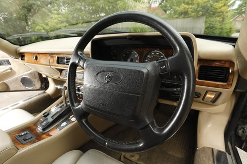 1993 Jaguar XJS zum Verkauf (Bild 41 von 170)