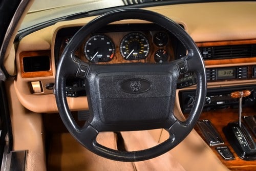 NO RESERVE - 1992 Jaguar XJ-S HE V12 Convertible zum Verkauf (Bild 51 von 86)