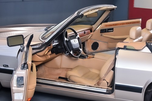 NO RESERVE - 1992 Jaguar XJ-S HE V12 Convertible zum Verkauf (Bild 43 von 86)