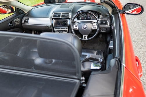 2005 Jaguar XK Convertible 4.2 For Sale (picture 57 of 216)