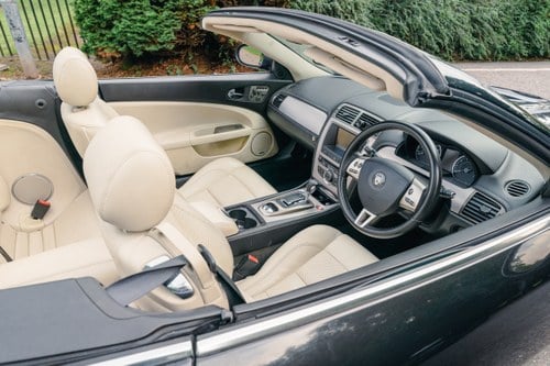 2006 Jaguar XK Convertible à vendre (picture 24 of 155)