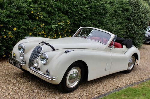1953 Jaguar XK120 DHC à vendre (picture 10 of 120)
