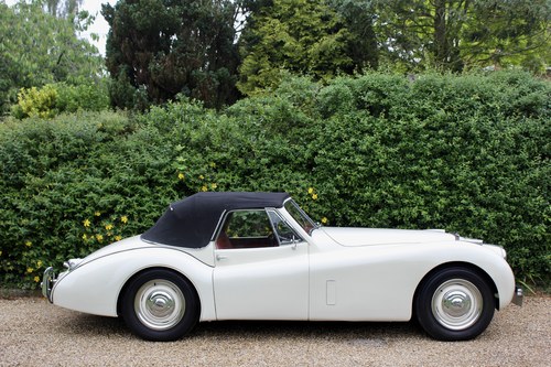 1953 Jaguar XK120 DHC à vendre (picture 19 of 120)