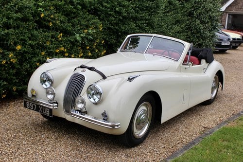 1953 Jaguar XK120 DHC à vendre (picture 8 of 120)
