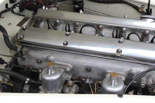 1953 Jaguar XK120 DHC à vendre (picture 82 of 120)