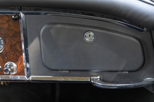 1960 Jaguar XK150 3.8 FHC to S spec zum Verkauf (Bild 46 von 170)