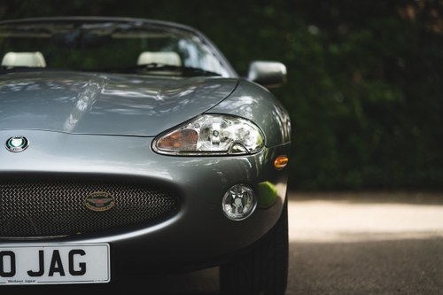 2002 Jaguar XK8 4.0 Convertible For Sale (picture 87 of 138)