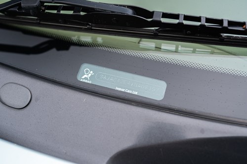 2000 Jaguar XK8 In vendita (immagine 73 di 125)