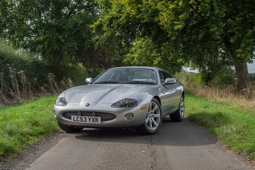 2004 Jaguar XK8 4.2 Premium For Sale (picture 4 of 157)