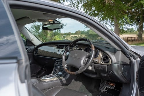 2004 Jaguar XK8 4.2 Premium For Sale (picture 27 of 157)