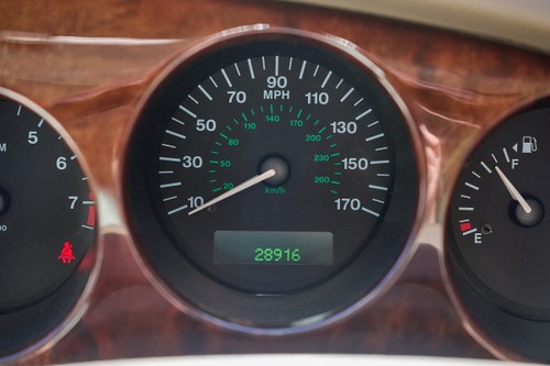 2000 Jaguar XK8 Convertible Auto In vendita (immagine 50 di 216)