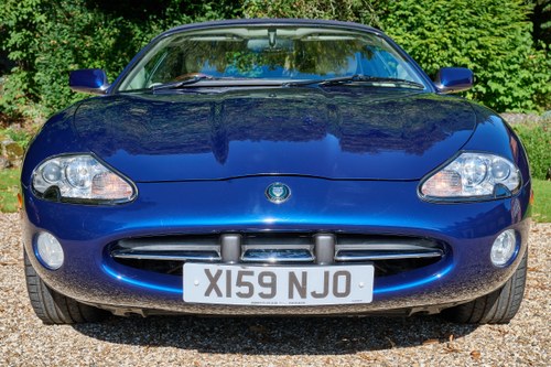 2000 Jaguar XK8 Convertible Auto In vendita (immagine 104 di 216)