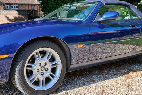 2000 Jaguar XK8 Convertible Auto In vendita (immagine 145 di 216)